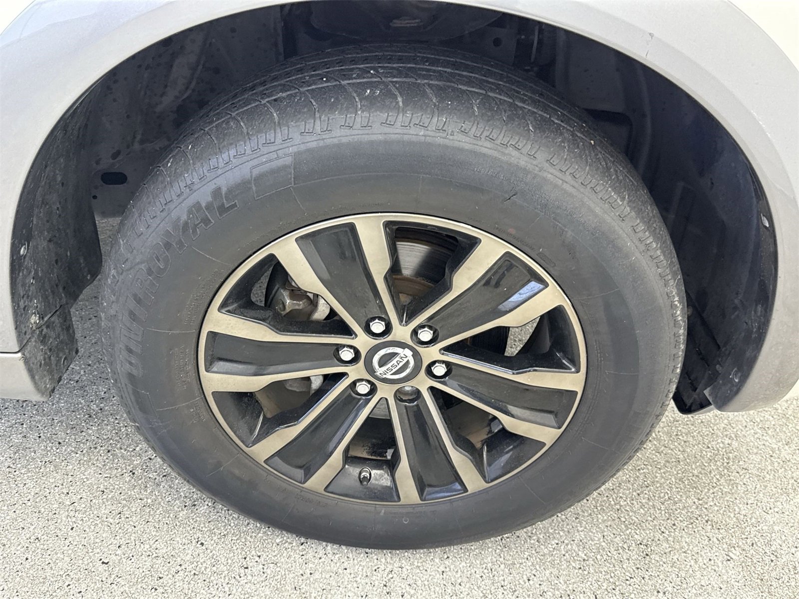 Used 2017 Nissan Armada Platinum w/ Captain Seat Package image 53