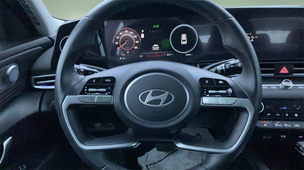 Certified 2024 Hyundai Elantra SEL w/ Convenience Package image 14