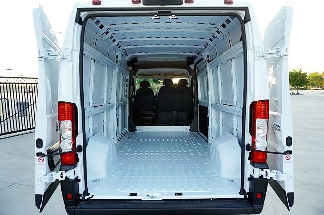 New 2023 RAM ProMaster 2500 w/ Driver Convenience Group image 19