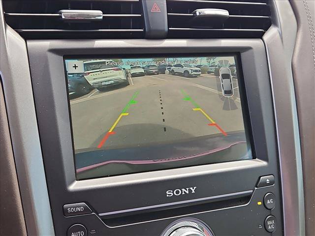 Used 2018 Ford Fusion Platinum FWD image 17