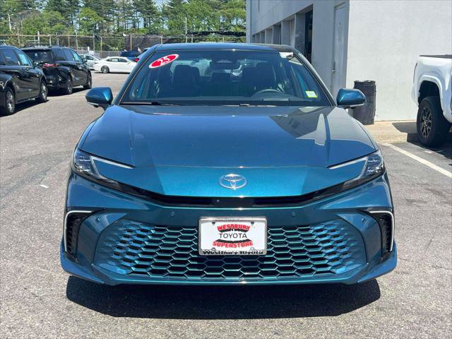 Certified 2025 Toyota Camry XSE w/ Premium Plus Package AWD/4WD image 3
