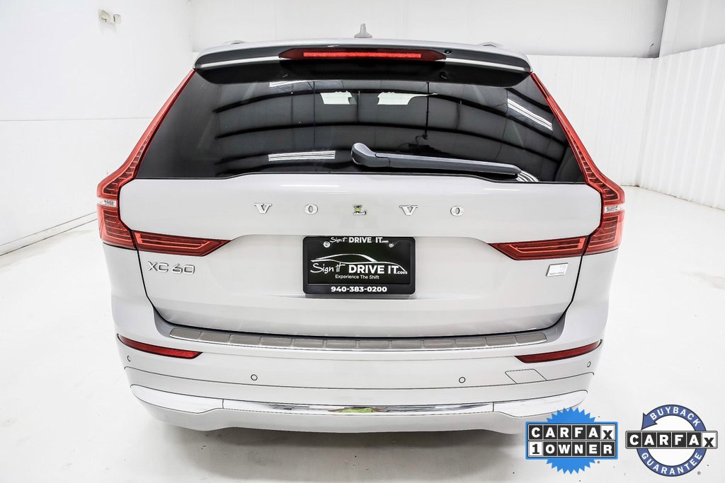 Used 2022 Volvo XC60 T8 Inscription Expression w/ Advanced Package image 8