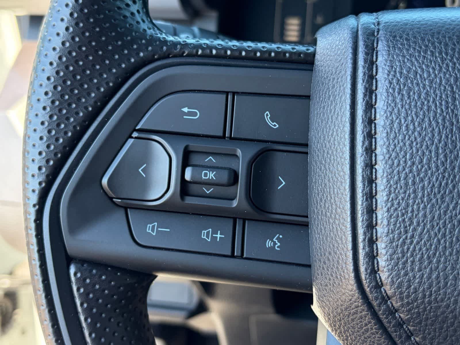 Used 2026 Toyota Tacoma SR5 RWD image 19