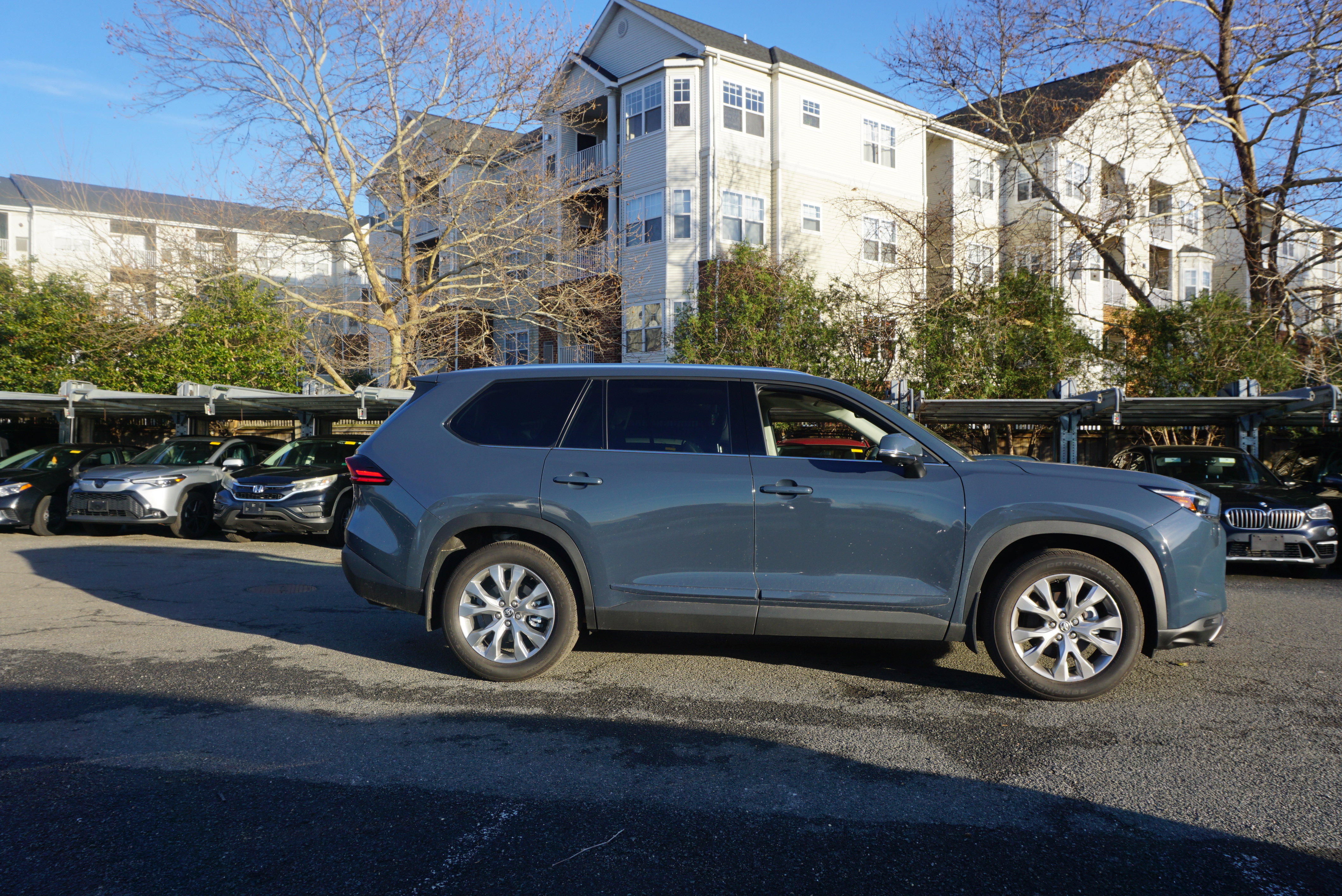 Used 2026 Toyota Grand Highlander Limited image 3