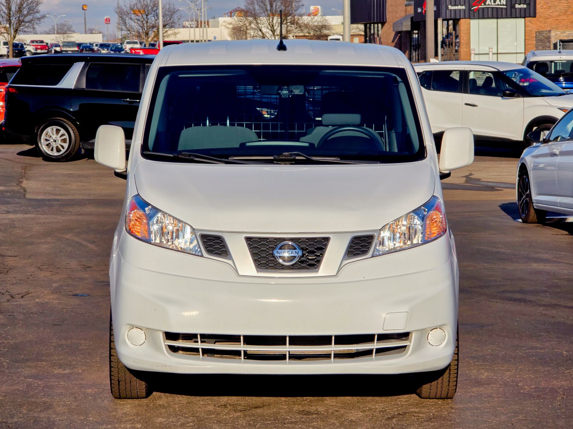 Used 2021 Nissan NV200 SV w/ Sliding Door Glass Package image 4