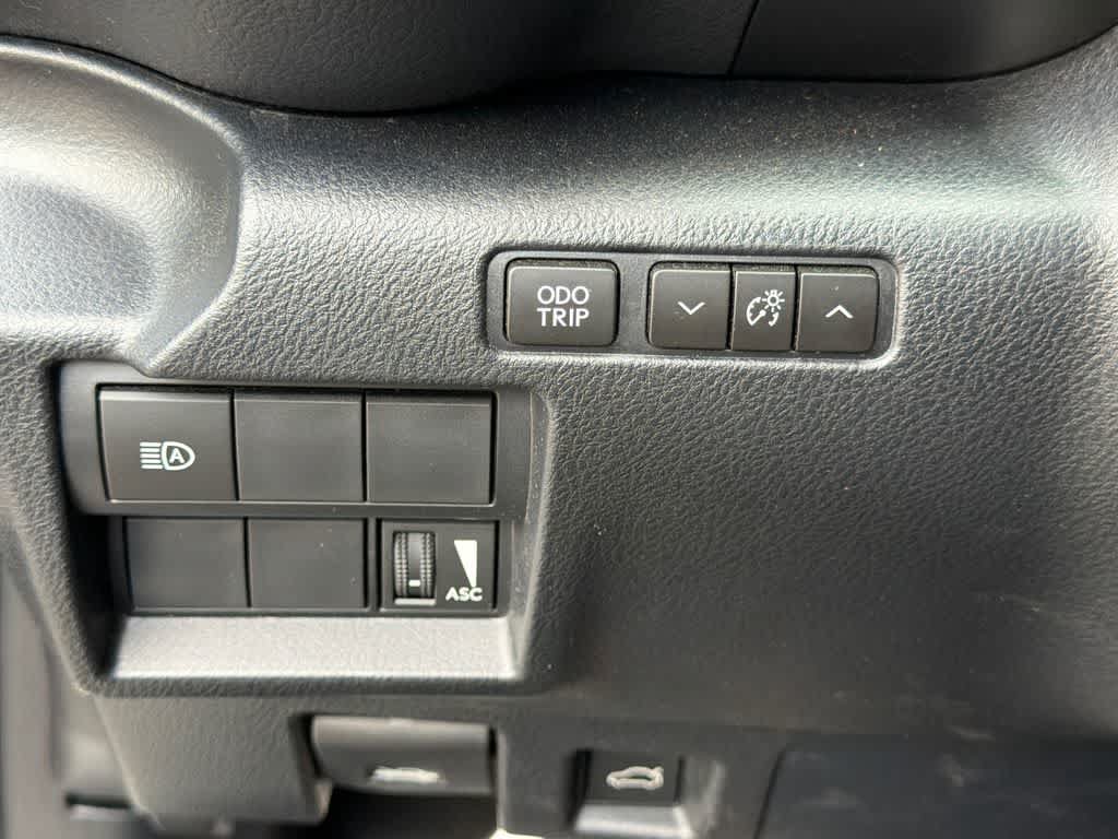 Used 2022 Lexus IS 350 F Sport w/ Navigation Package RWD image 30