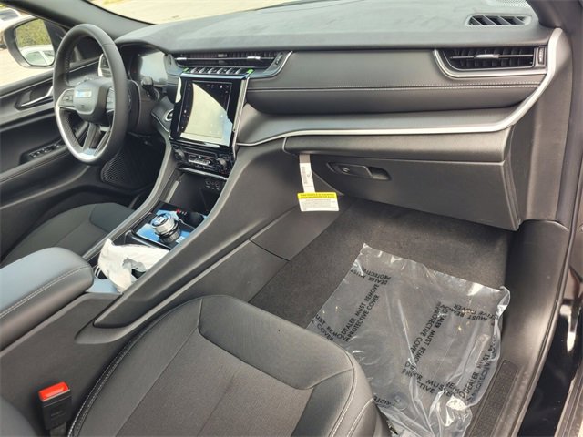 New 2025 Jeep Grand Cherokee Laredo X image 18