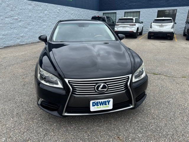 Used 2015 Lexus LS 460 L RWD image 9