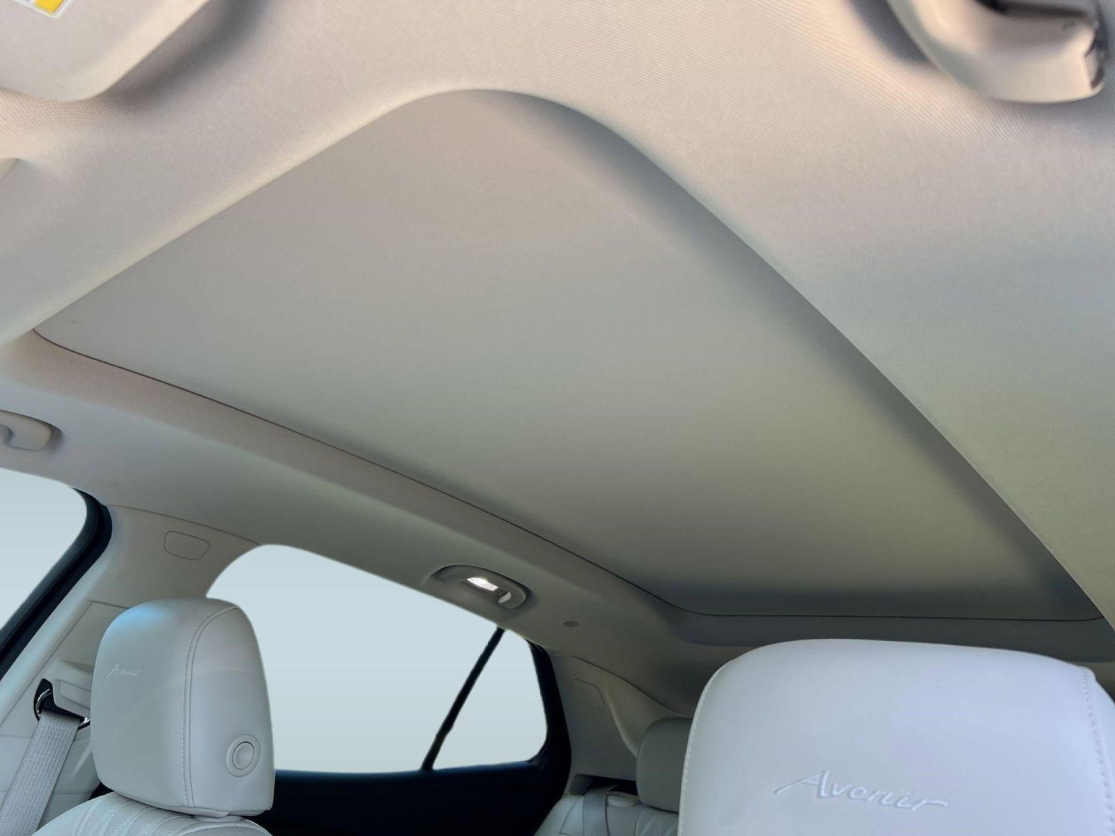 Certified 2023 Buick Envision Avenir image 16