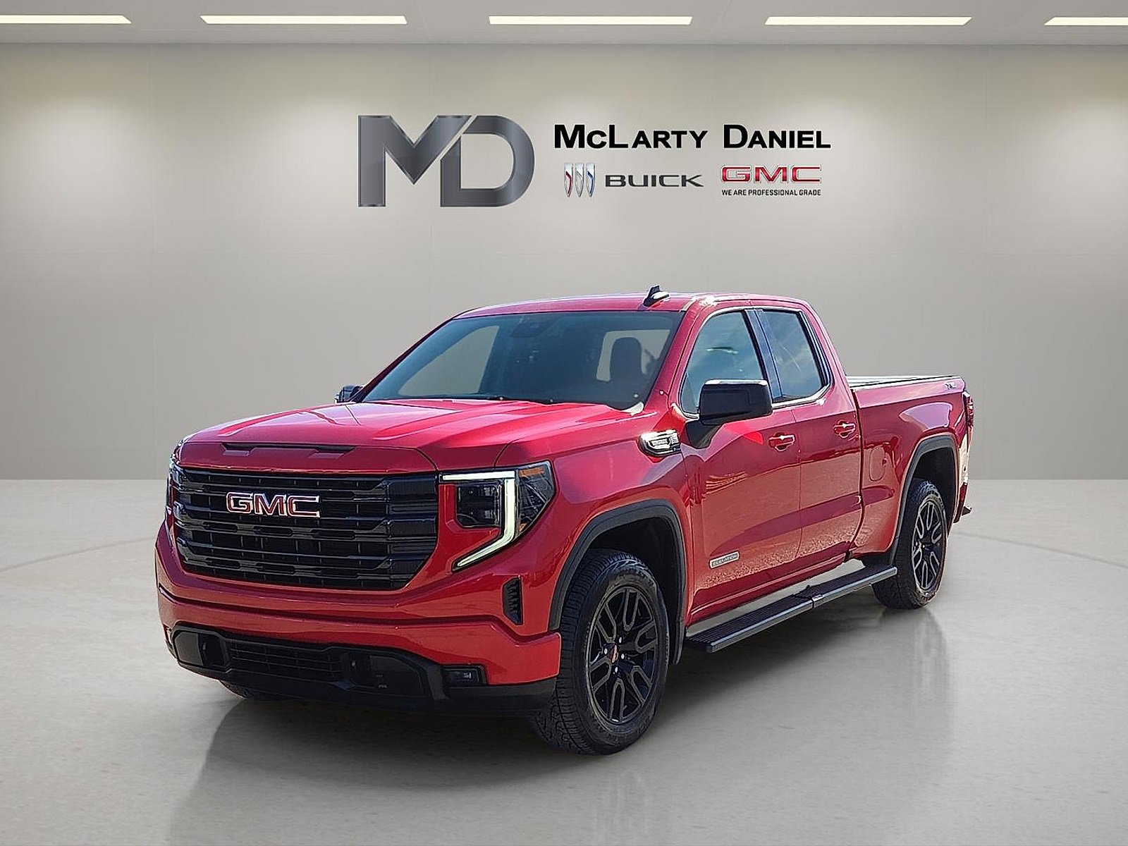 Used 2023 GMC Sierra 1500 Elevation w/ X31 Off-Road Package image 2