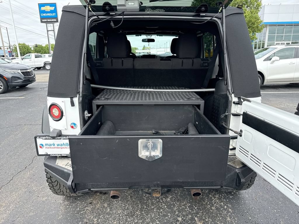 Used 2017 Jeep Wrangler Unlimited Sport AWD/4WD image 23