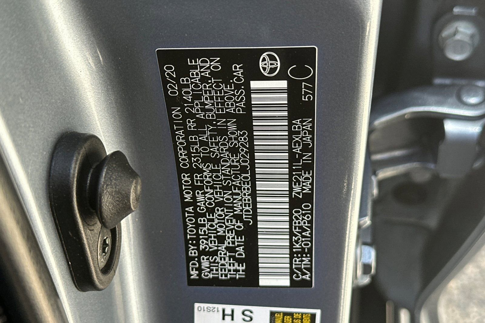 Used 2020 Toyota Corolla LE w/ Carpet Mat Package (TMS) image 28