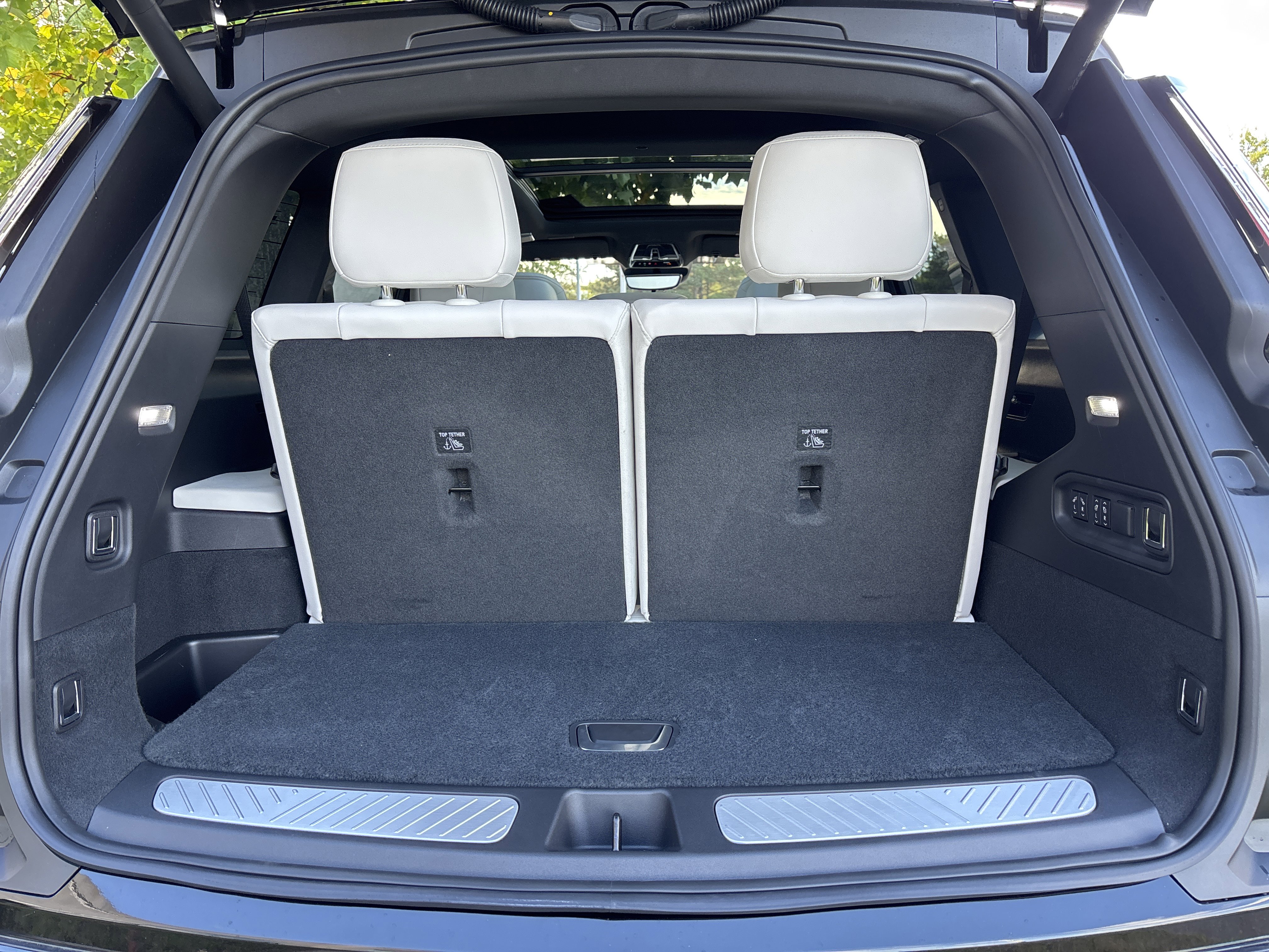 New 2026 Cadillac Vistiq Sport image 36