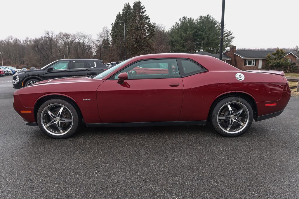 Used 2018 Dodge Challenger R/T image 3