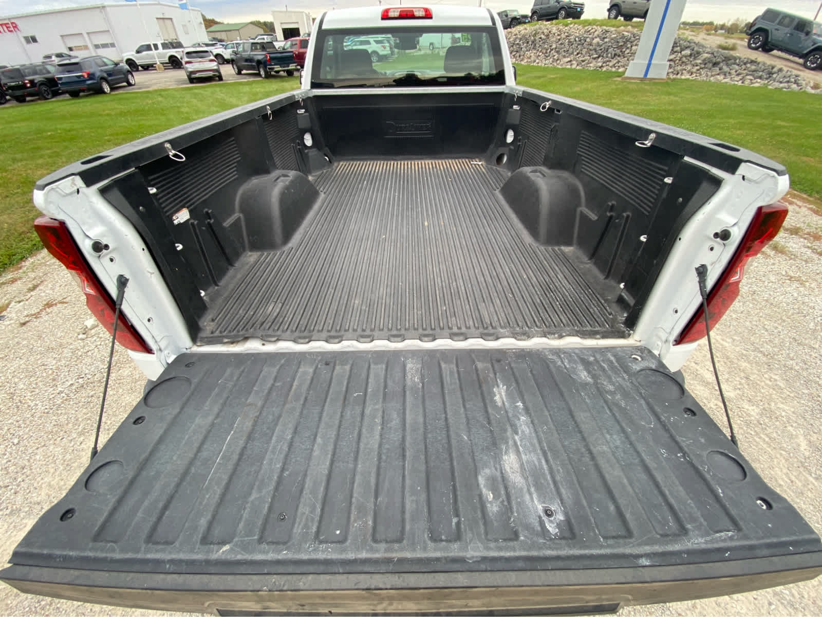 Used 2025 Chevrolet Silverado 1500 W/T RWD image 7