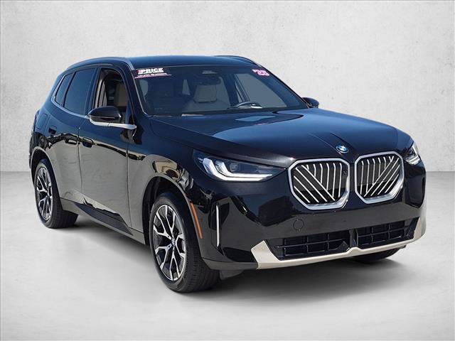 Used 2025 BMW X3 xDrive30i w/ Premium Package AWD/4WD image 3