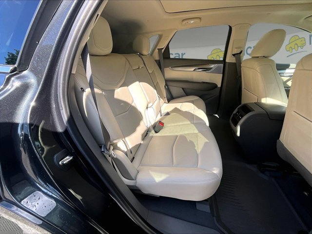 Used 2021 Cadillac XT5 Premium Luxury AWD/4WD image 23