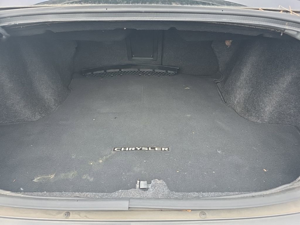 Used 2013 Chrysler 200 Touring image 13