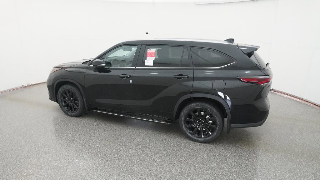 New 2026 Toyota Highlander XLE image 12