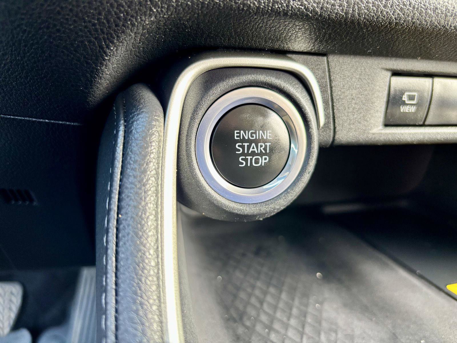 Used 2024 Toyota Grand Highlander Limited AWD/4WD image 38