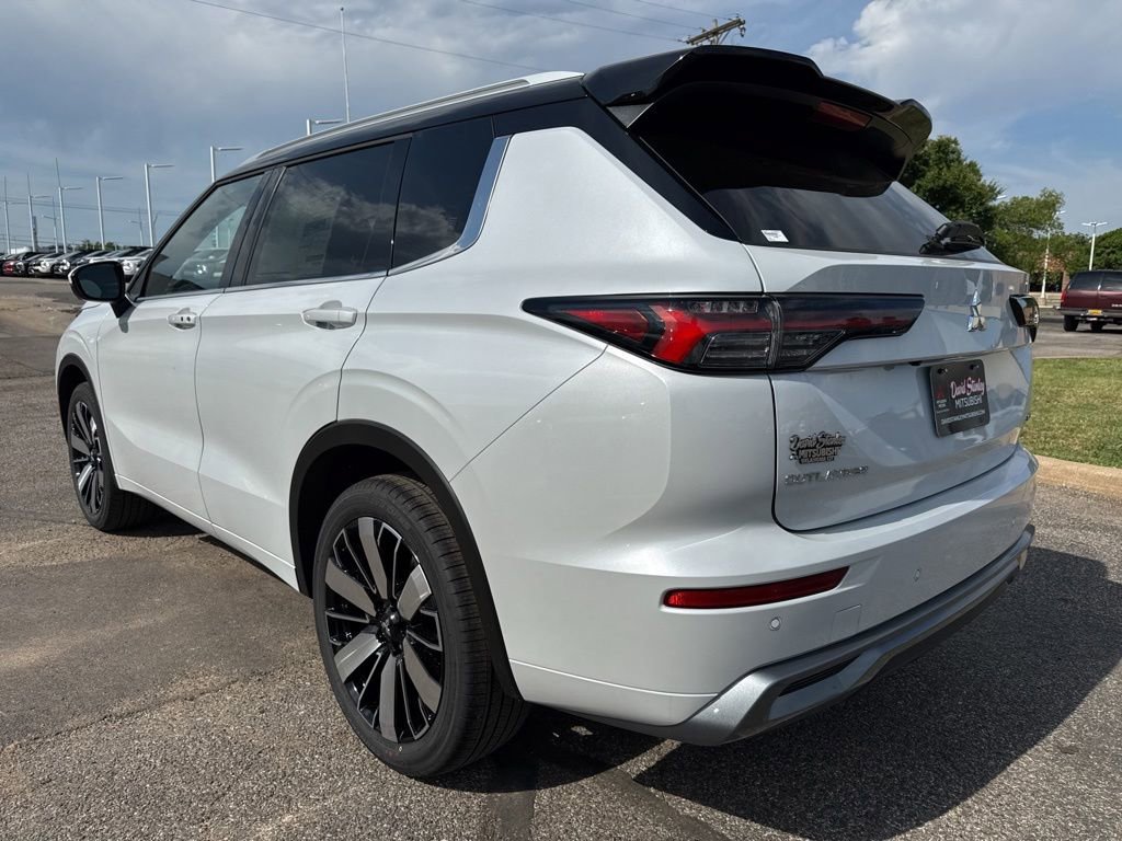 New 2026 Mitsubishi Outlander SEL FWD image 6