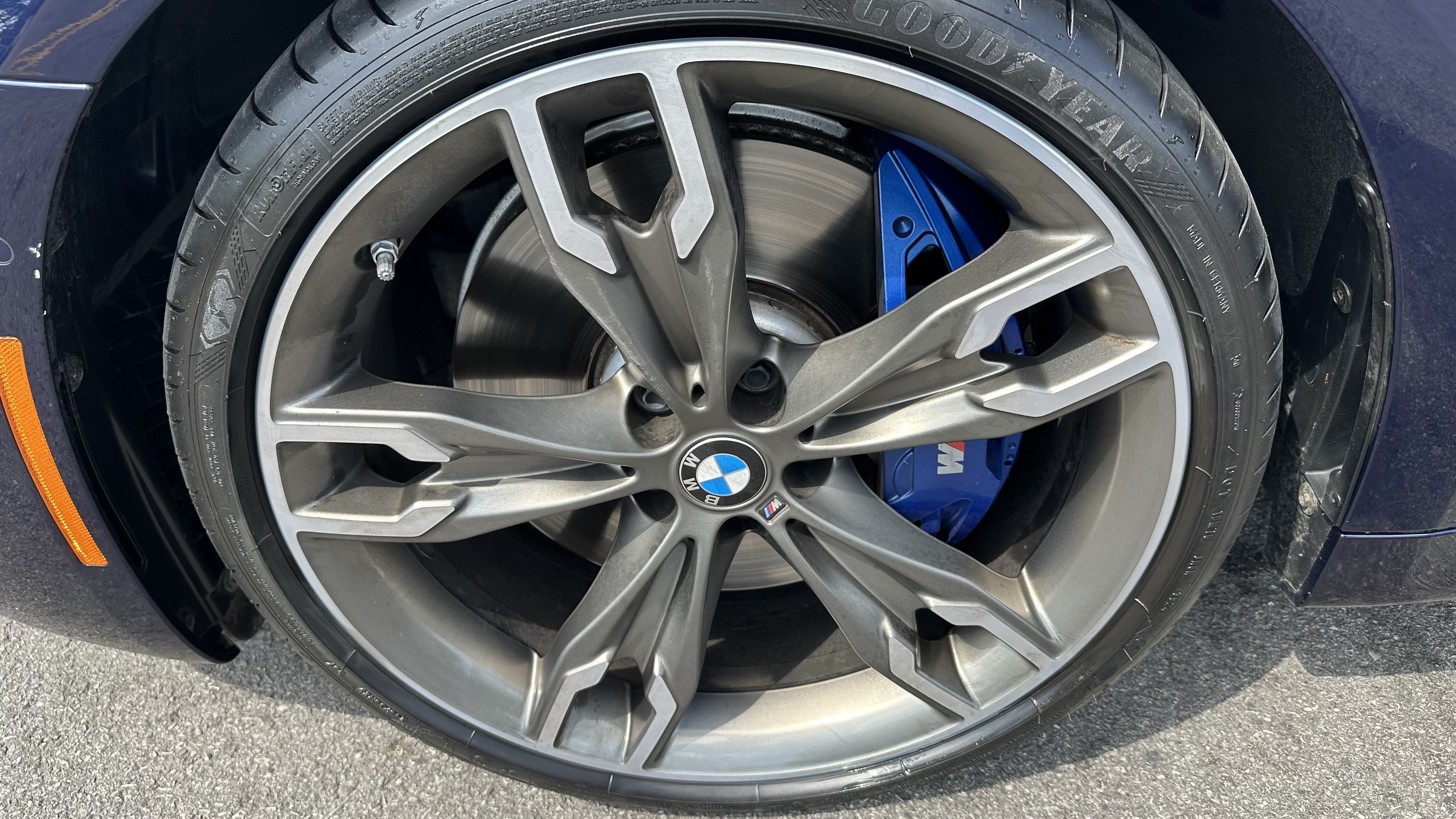 Certified 2023 BMW M550i xDrive w/ Executive Package AWD/4WD image 13