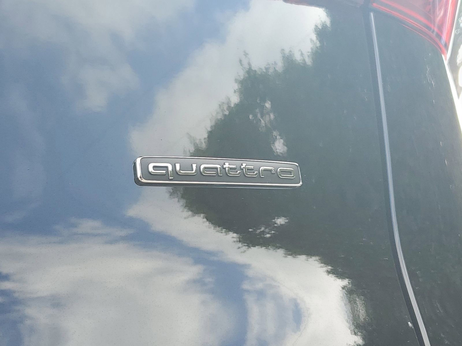 Used 2025 Audi Q5 Premium w/ Convenience Package AWD/4WD image 8