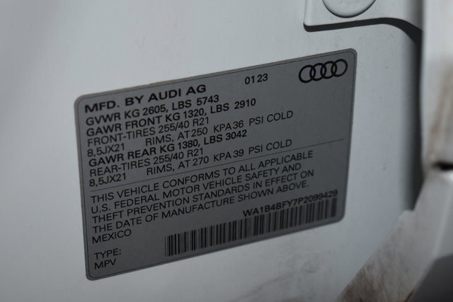 Used 2023 Audi SQ5 Premium Plus w/ Premium Plus Package AWD/4WD image 40