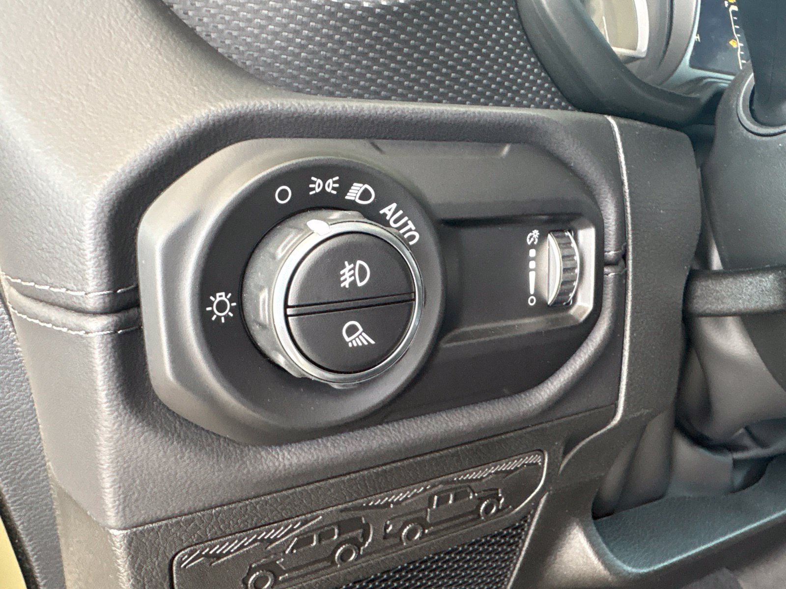 New 2026 Jeep Gladiator Rubicon AWD/4WD image 12