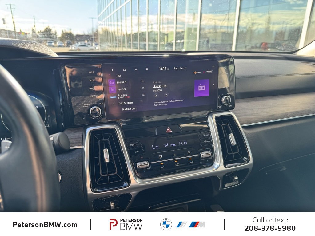 Used 2023 Kia Sorento SX Prestige image 31