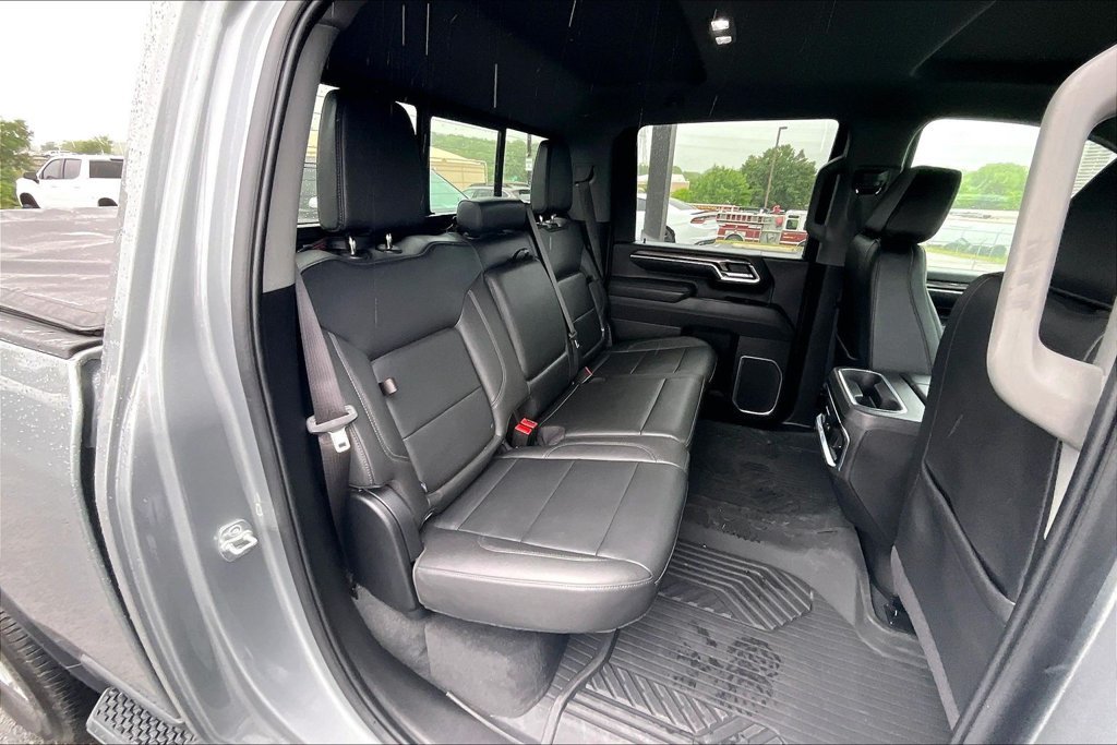 Used 2025 Chevrolet Silverado 2500 LTZ w/ LTZ Plus Package AWD/4WD image 28