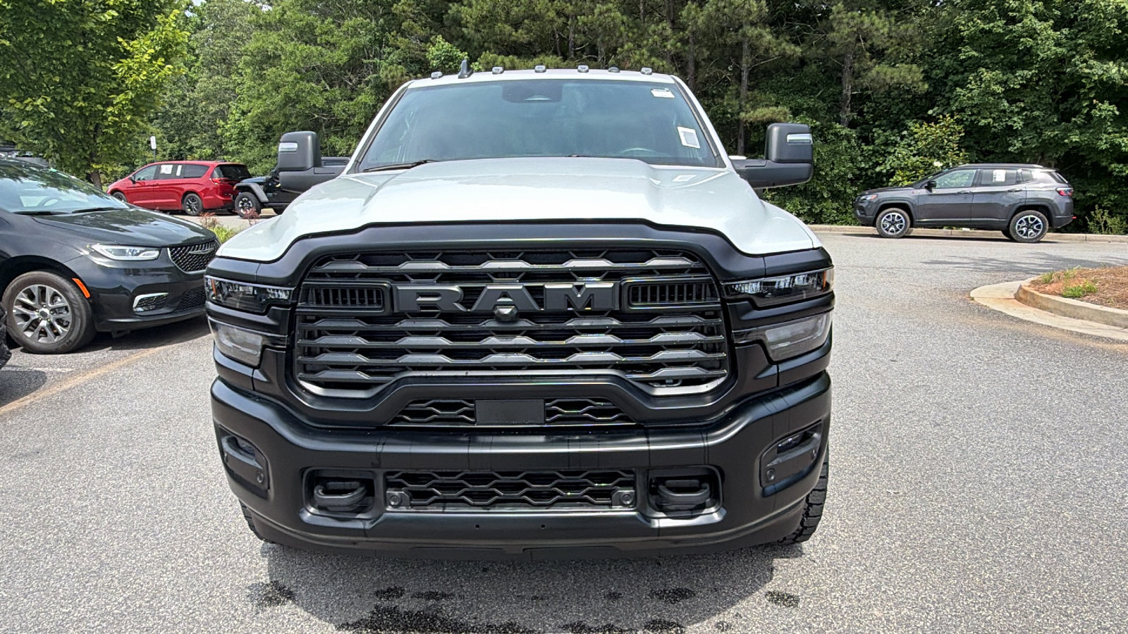 New 2026 RAM 2500 Tradesman AWD/4WD image 3