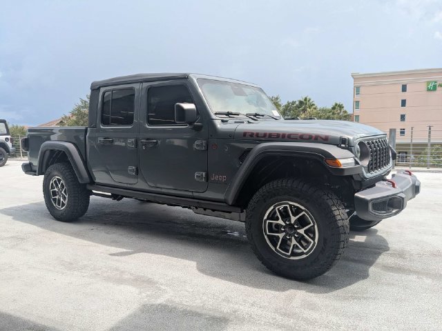 New 2026 Jeep Gladiator Rubicon w/ Steel Power Dome Hood Package AWD/4WD image 2