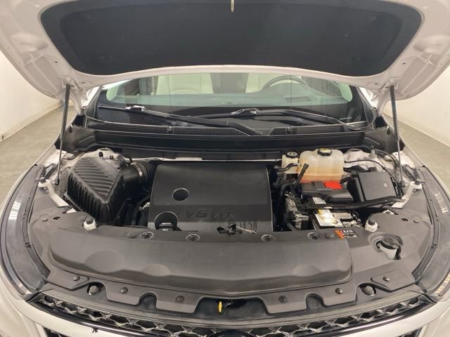 Used 2023 Buick Enclave Avenir w/ Avenir Technology Package image 32