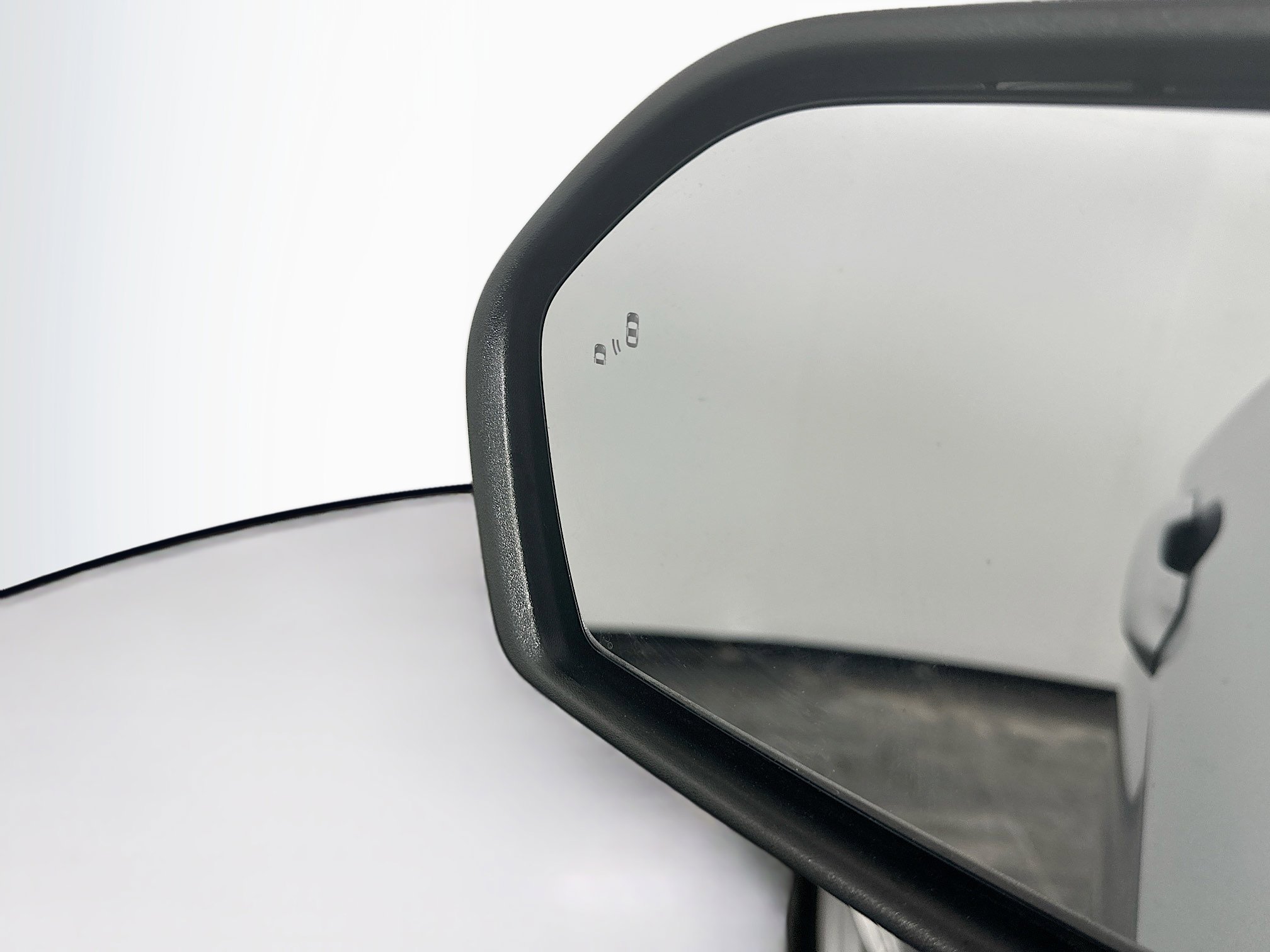 Used 2020 Ford Explorer XLT image 16