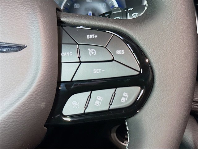 New 2026 Chrysler Pacifica Limited image 29