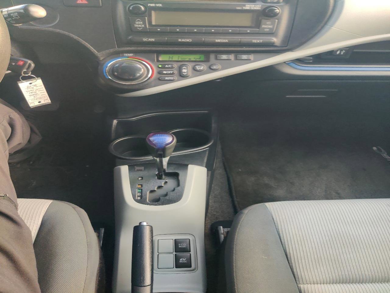 Used 2012 Toyota Prius C Two image 11