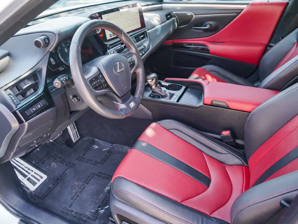 Used 2024 Lexus ES 350 F Sport w/ Accessory Package (Z2) FWD image 14
