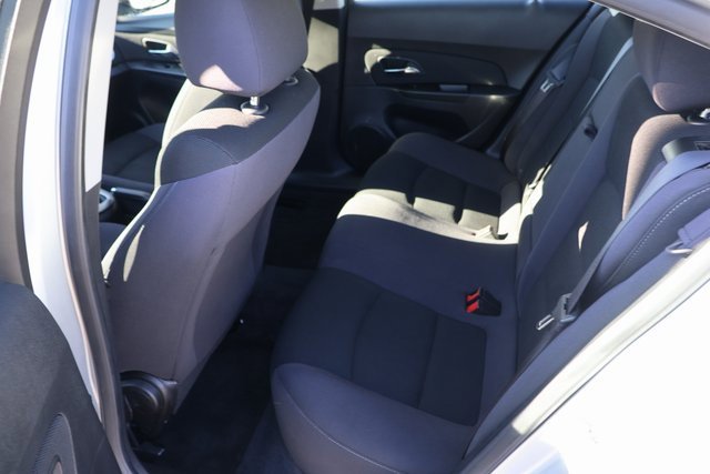 Used 2013 Chevrolet Cruze LT image 17