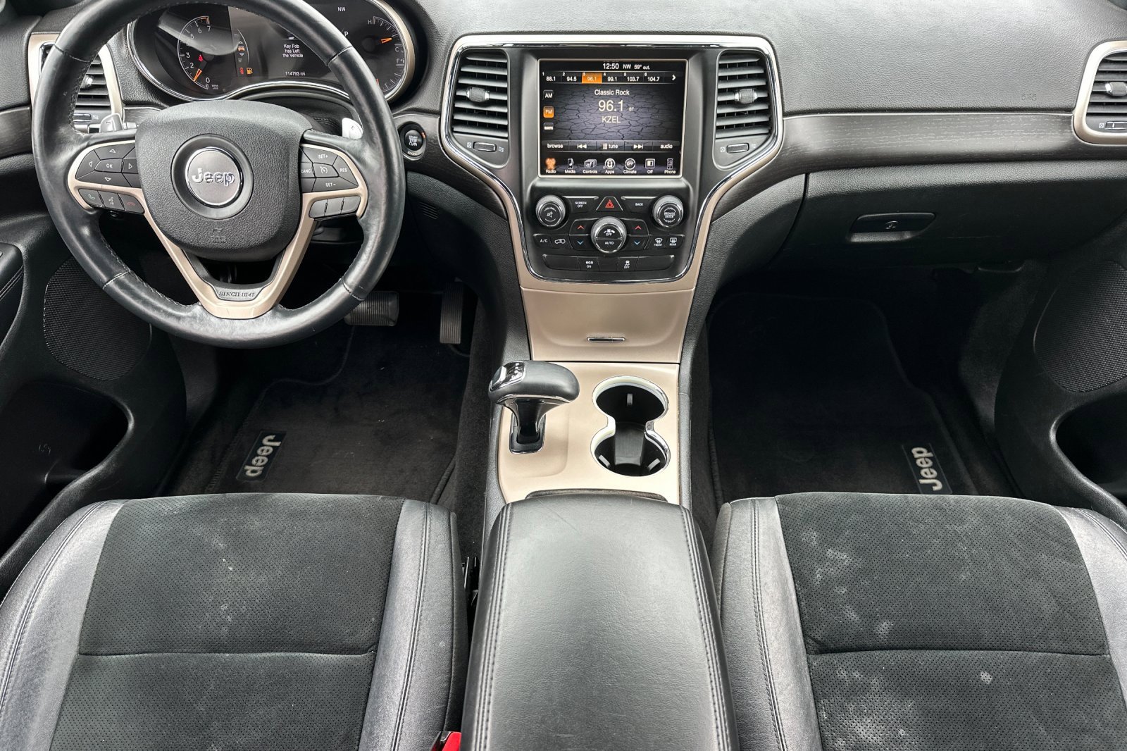 Used 2014 Jeep Grand Cherokee Altitude image 14