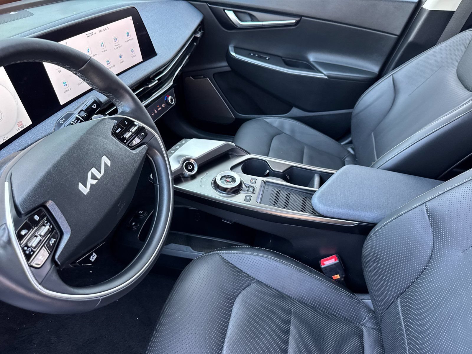 Certified 2024 Kia EV6 Wind AWD/4WD image 9