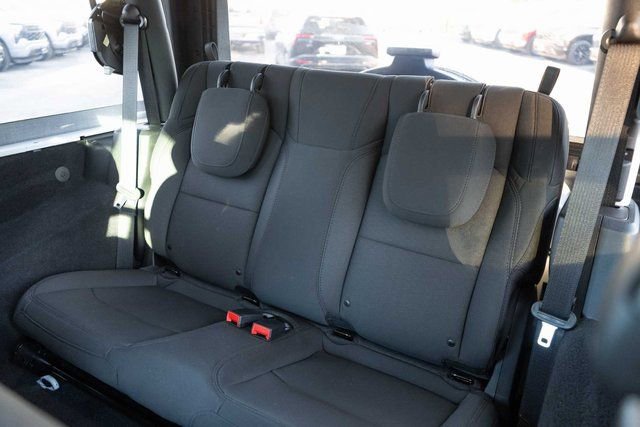Used 2023 Jeep Wrangler Sport S image 14