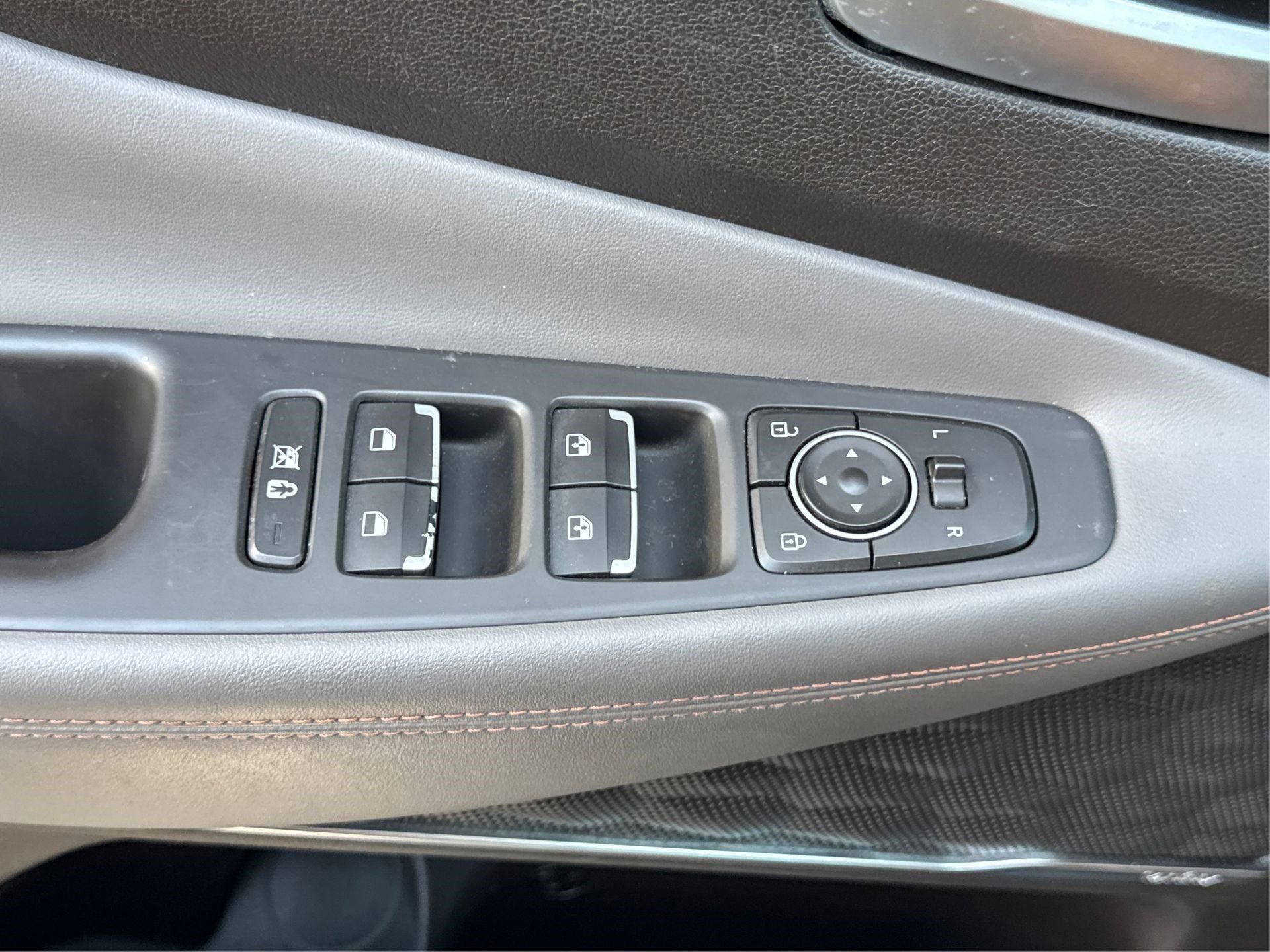 Used 2019 Hyundai Santa Fe AWD image 38