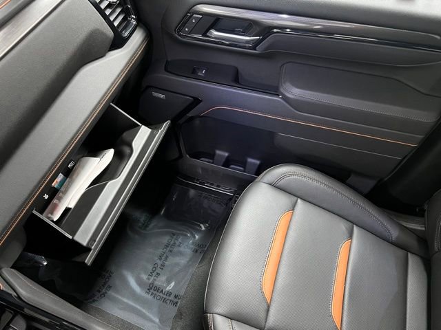 Used 2025 GMC Sierra 3500 AT4 w/ AT4 Premium Plus Package image 40