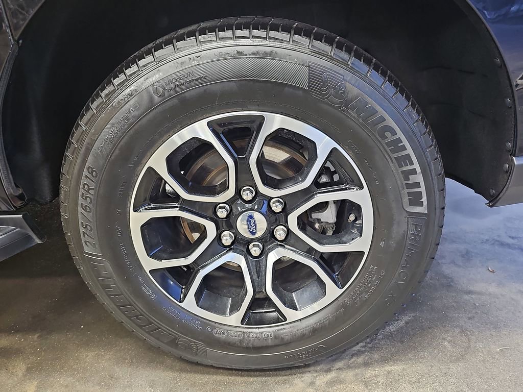 Used 2024 Ford Expedition Max XLT image 34