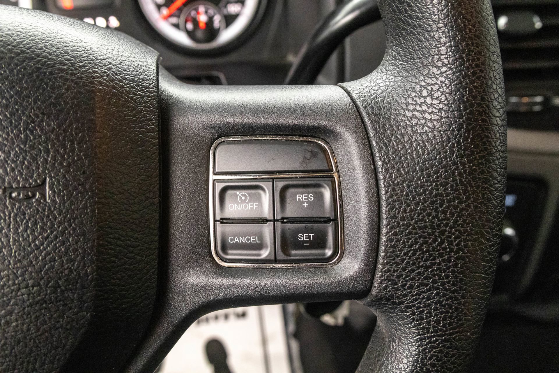 Used 2014 RAM 1500 Express image 22
