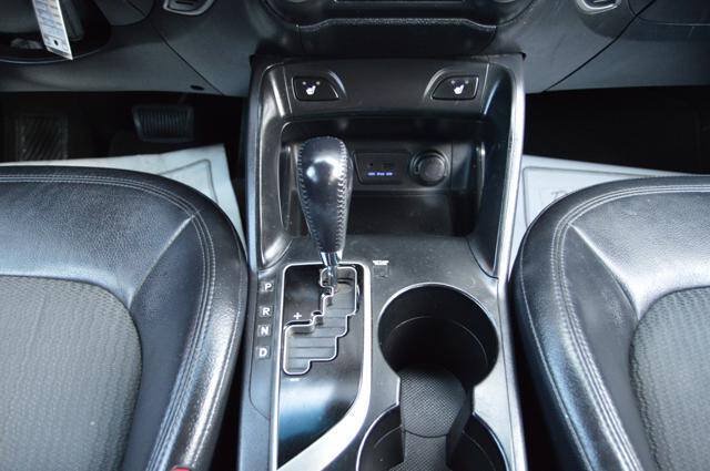 Used 2012 Hyundai Tucson GLS AWD/4WD image 23