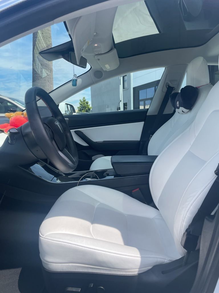Used 2020 Tesla Model 3 Long Range image 17