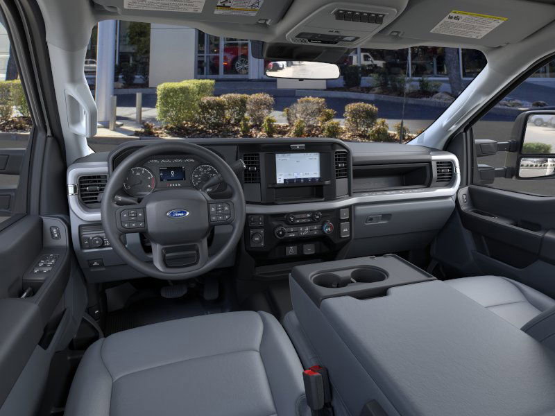New 2026 Ford F550 4x4 Crew Cab image 9