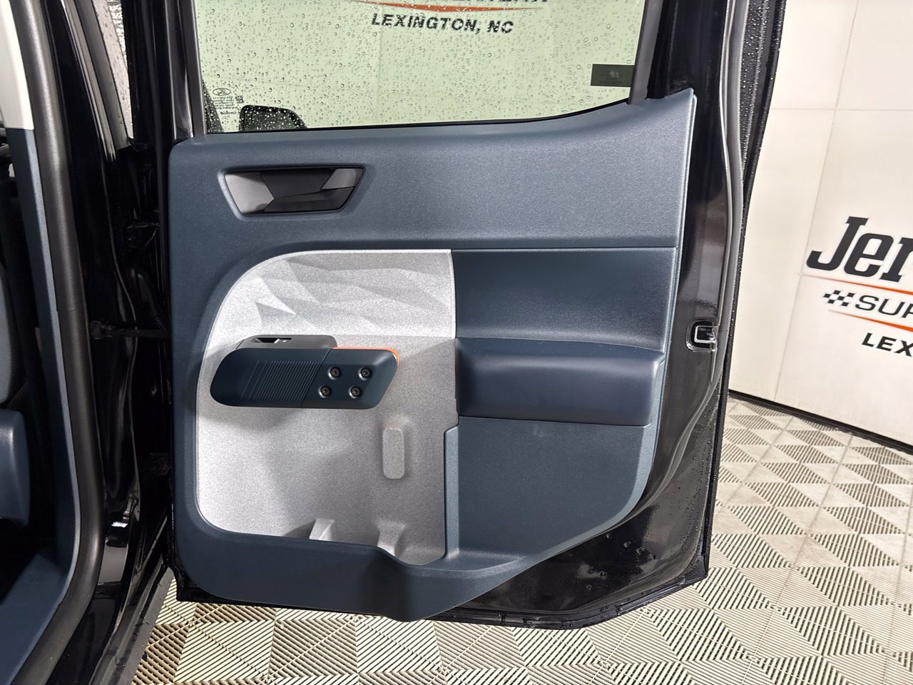Used 2023 Ford Maverick XLT FWD image 25